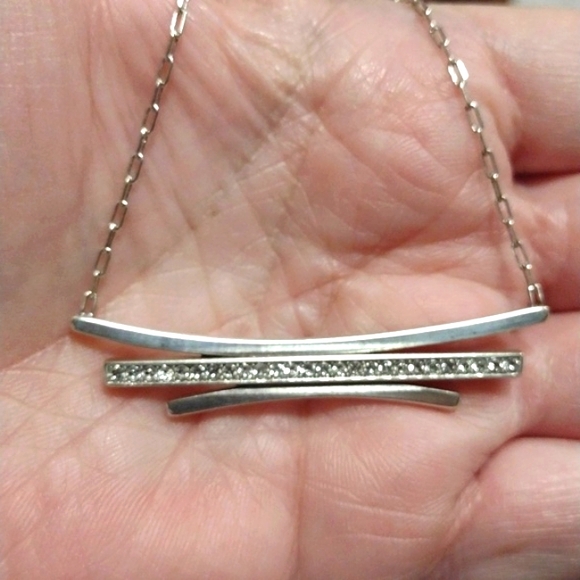 ❤️ BRIGHTON Three Bar Necklace - Picture 2 of 4